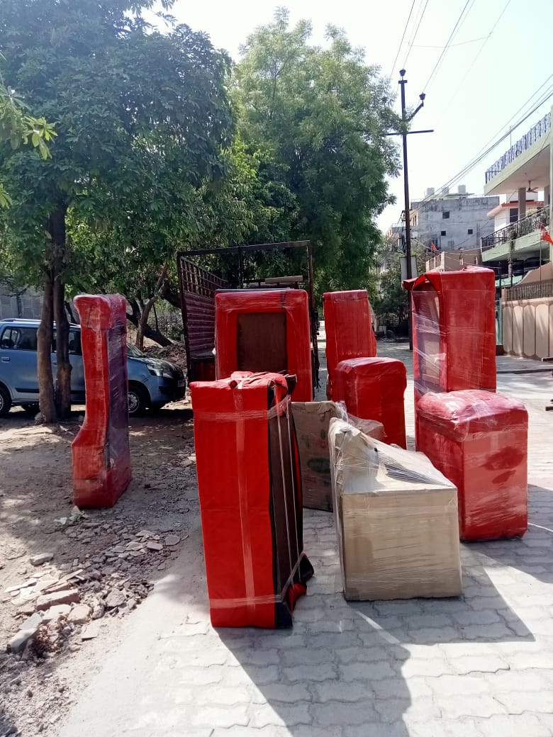 Shristi Cargo Packers and Movers Full House Local Shifting