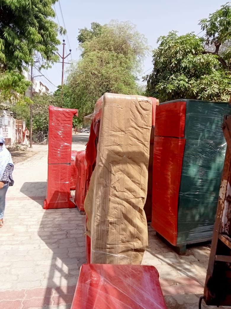 Local shifting Beautifully Packed Full House Hold Stuffs