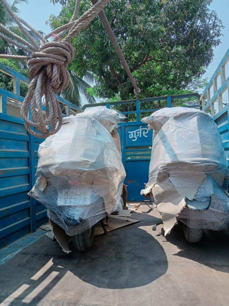 Vedika Packers and Movers Jaipur - Bike Packing and Loading